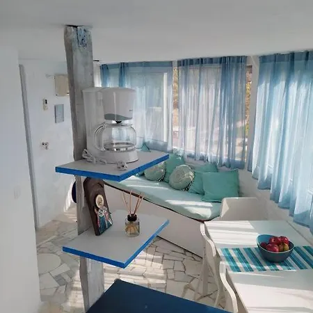 Stefanos' Art House Halikounas