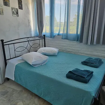 Stefanos' Art House Tatil Evi *
