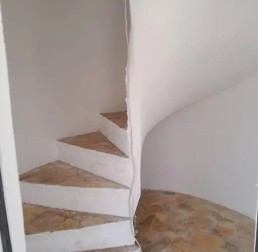 Stefanos' Art House * Halikounas